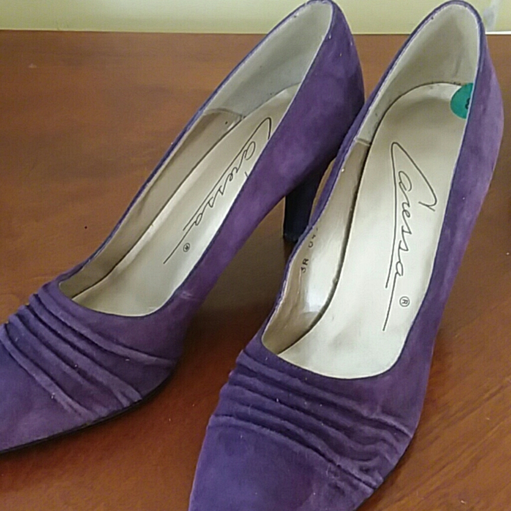 Plum ladies Caressa shoes